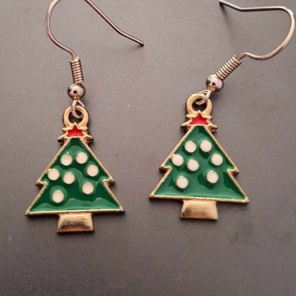 Small Christmas Tree Earrings